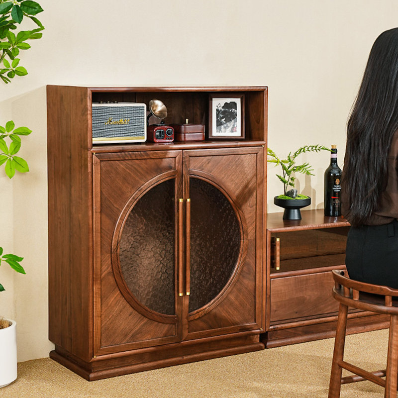 Armoire de rangement domestique