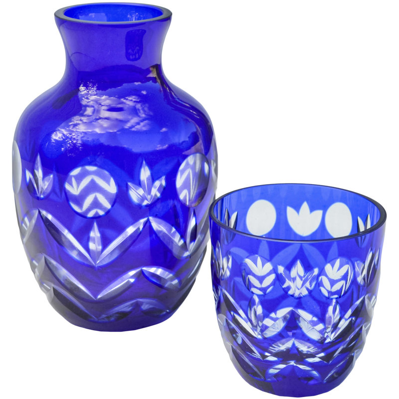 Ensemble de carafe et de verre coupés à la main en cristal bleu Mid Mid Century Century - 2 pièces