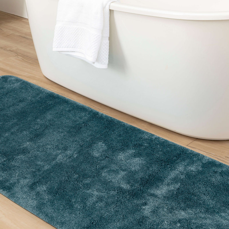 Pirates Well Washable Non-Slip Stain/Fade Resistant Solid Rectangle Bath Mat, 20" W x 34" L, Turquoise
