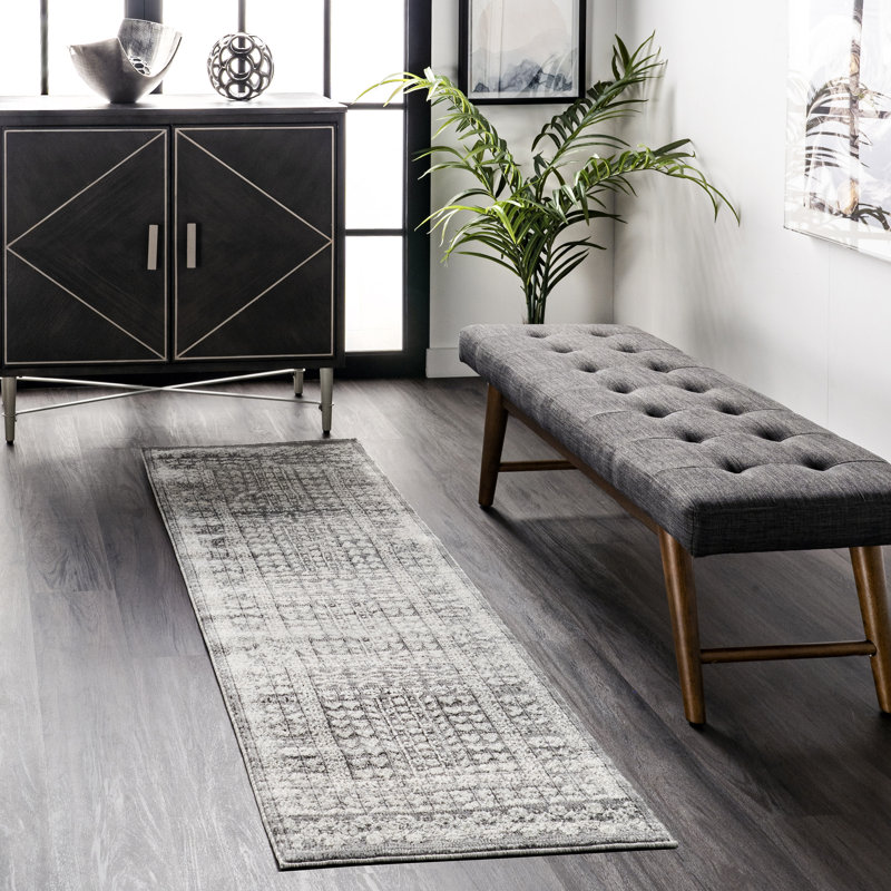 Hilburn Southwestern Indoor Rug, Runner 2' W x 6' L