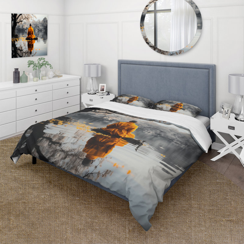 Thai Monk Silent Reflection - Thailand Duvet Cover Set - Microfiber Polyester, King Duvet Cover + 2 King Shams