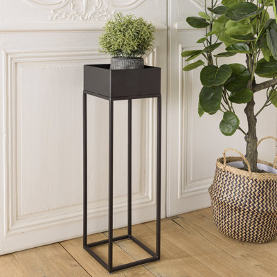 Kawika Plant Stand