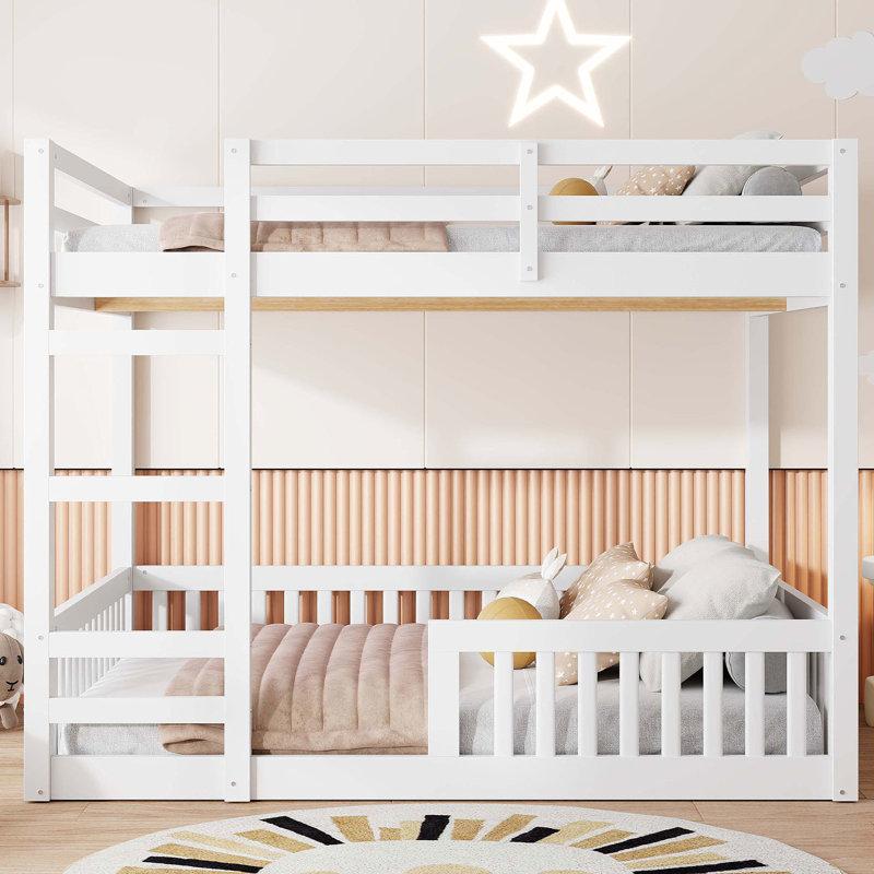 Lit superposé double blanc avec garde-corps, lattes en bois massif pour le soutien du matelas, grande capacité de poids, lit de style chambre à coucher, fabrication en pin, configuration familiale peu encombrante