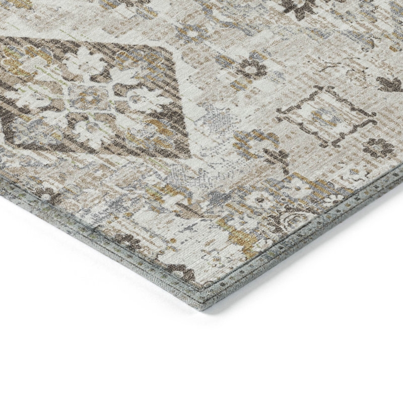 Tapis intérieur / extérieur lavable à la machine Xhevrie, Rectangle 1 pi 8 po x 2 pi 6 po