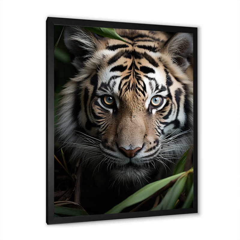 Portrait de tigre noir beige I Portrait de tigre noir beige I - Décoration murale animaux, Cadre d'angle fermé noir