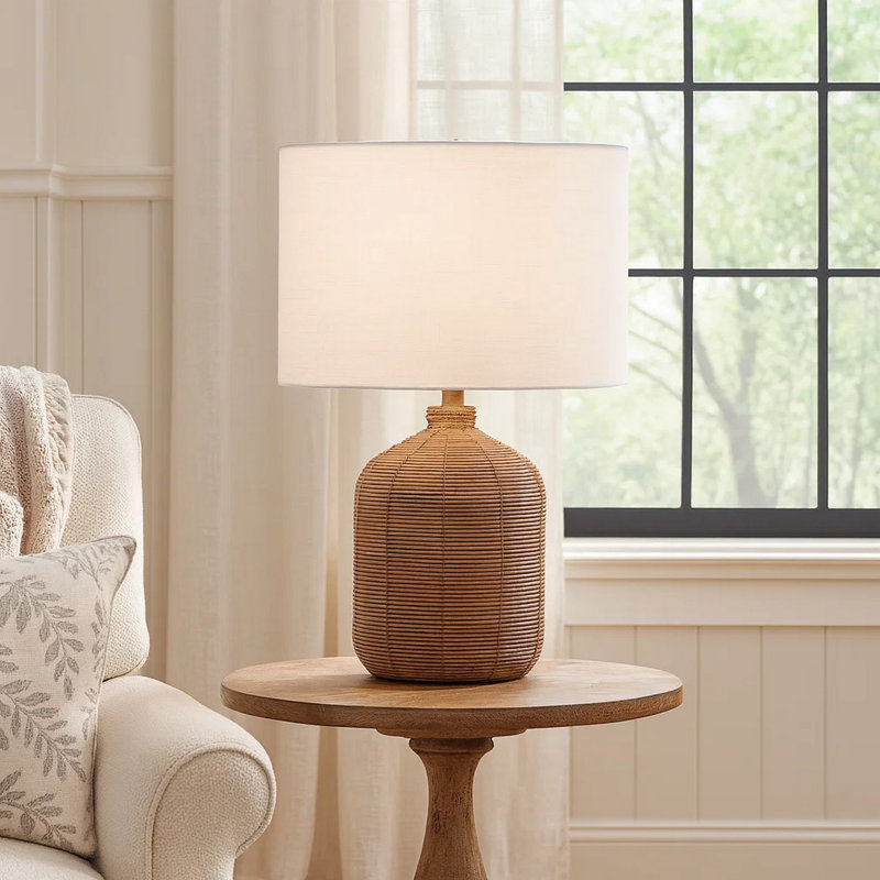 Lampe de table, base en rotin brun, 23 po, abat-jour tambour ivoire, Brun