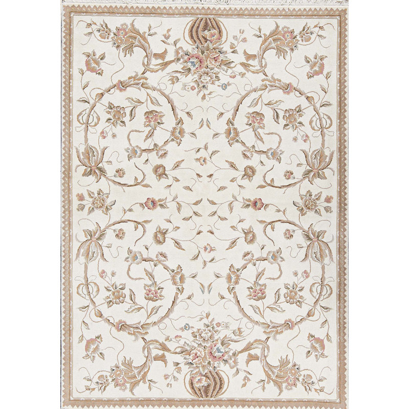 Hand-Knotted High-Quality Ivory Area Rug