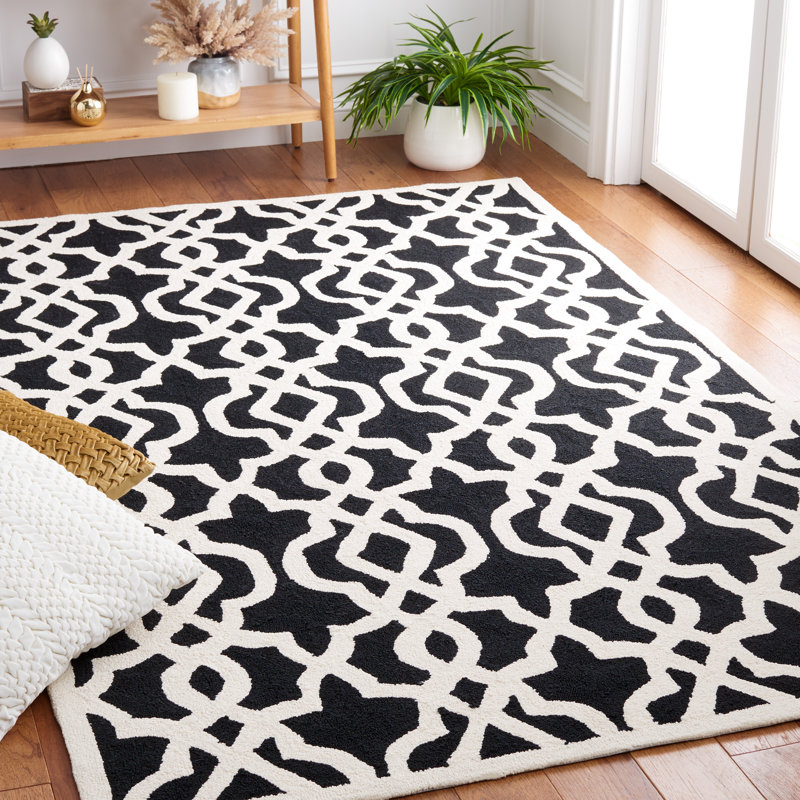 Daphne Hand Tufted Performance Geometric Rug, Rectangle 5' x 8'
