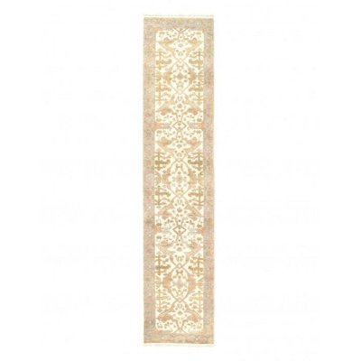 Wool Oriental Area Rug in Ivory