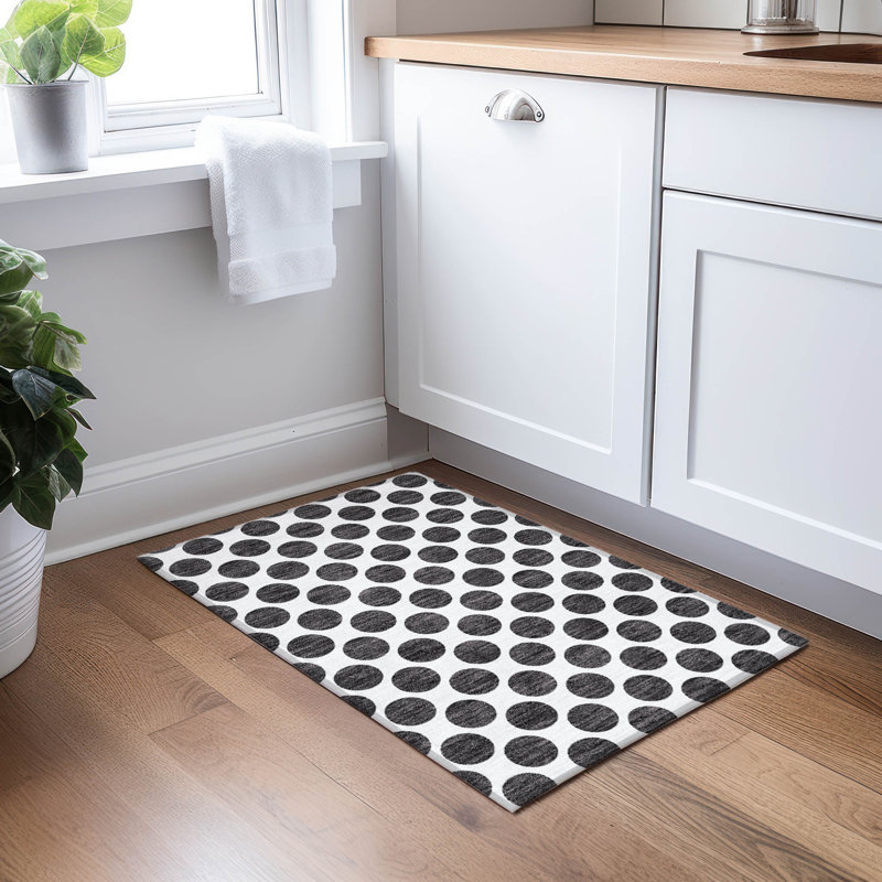 Tapis Chayden avec envers antidérapant, Rectangle 1 pi 8 po x 2 pi 6 po