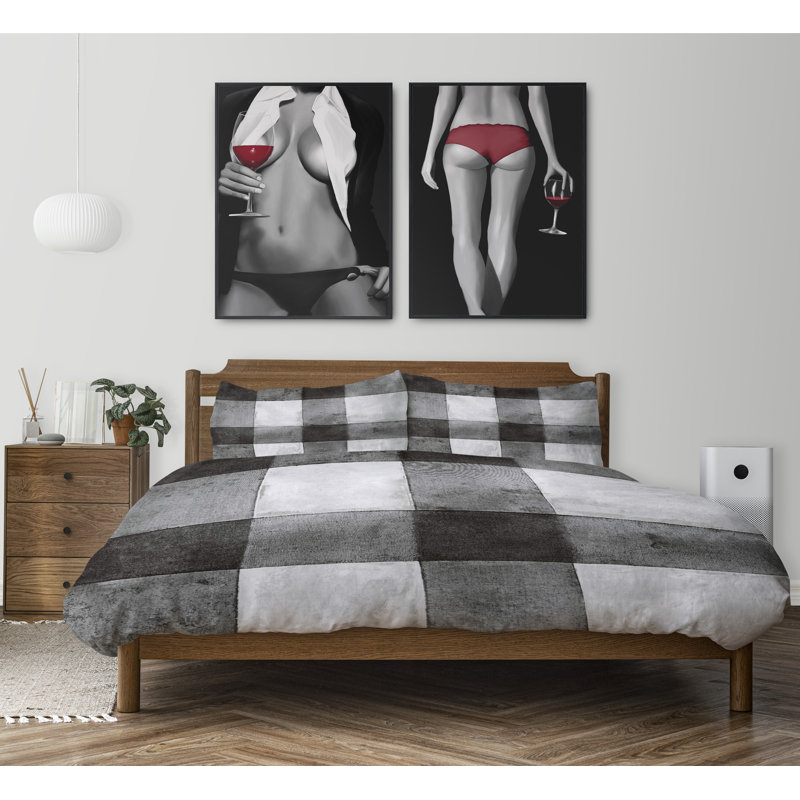 Channel Plaid Comforter, King Comforter + 2 King Pillowcases