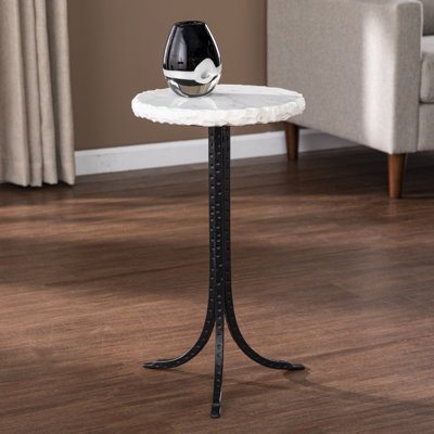Luereatha End Table Set