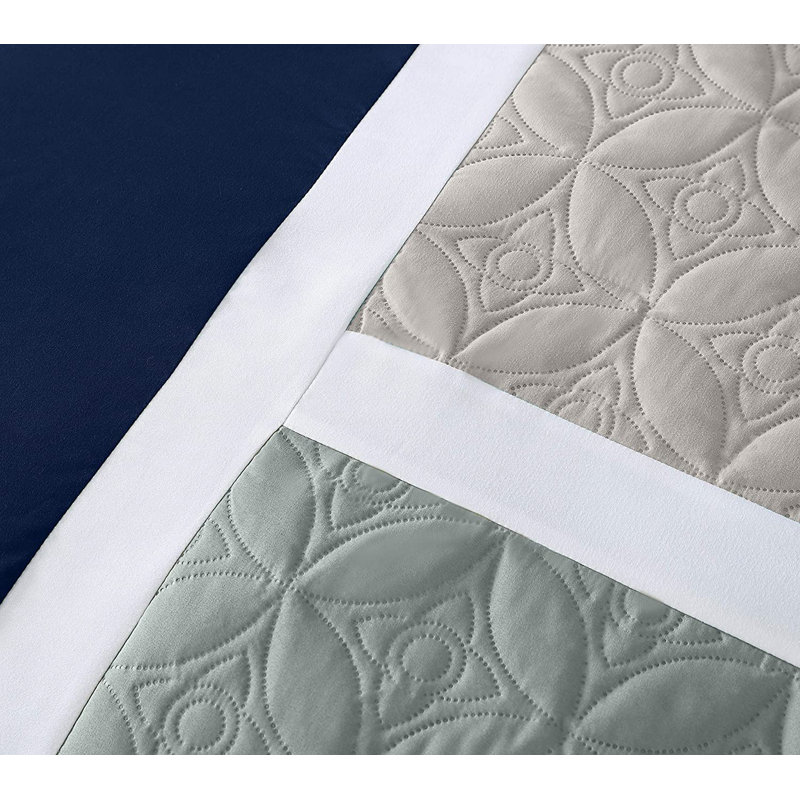 Upland Patchwork 7 Piece Comforter Set, Queen Comforter + 6 Additional Pieces, Navy