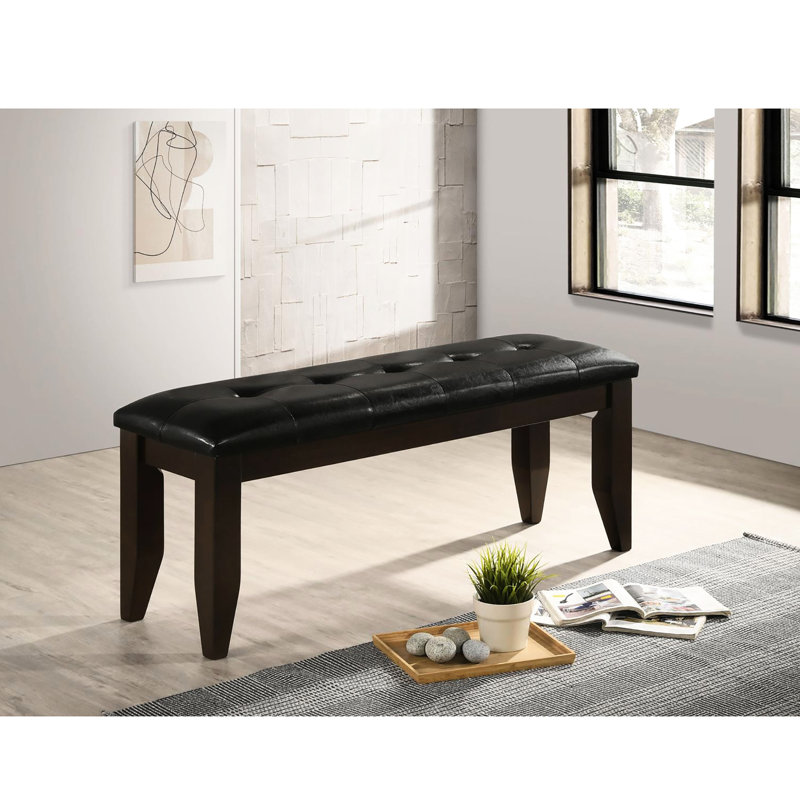 Cappuccino et banc noir pour la maison