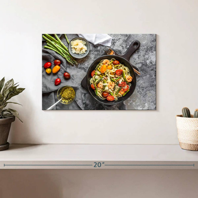 Spaghetti aux fruits de mer Yarlin, H 8 po x l 12 po