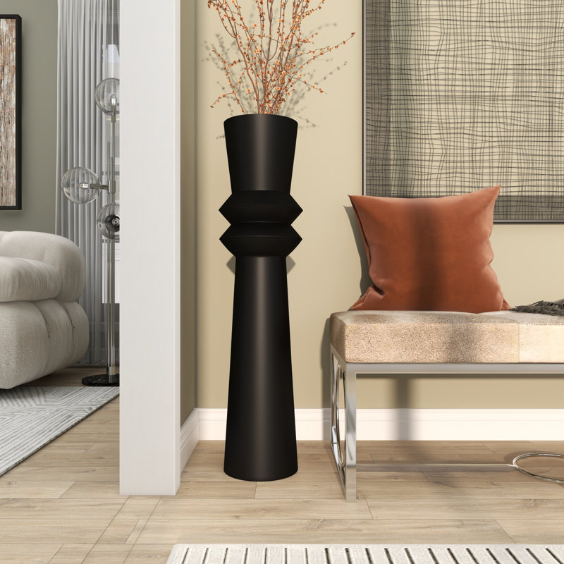 Grand vase de plancher en métal The Mable, Noir, H 38 po x l 8,4 po x P 8,4 po