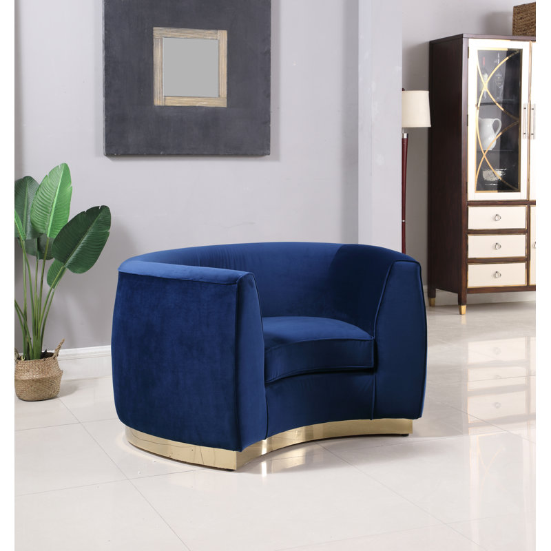 Fauteuil demi-tonneau en velours Breccan, Velours marine, Or