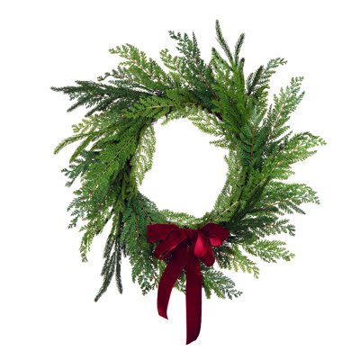 24in. Christmas Cottage Wreath