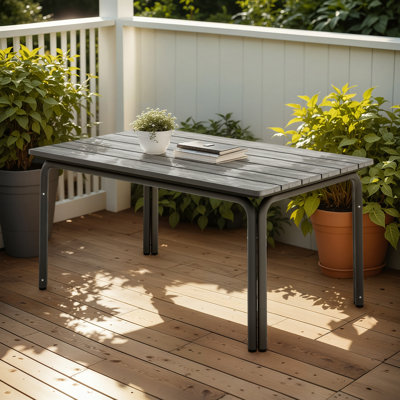 Table basse en aluminium