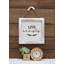 Décoration murale Live simplement avec cintre en jute et perles