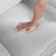 Siège inclinable moderne avec chenille grise, hauteur de 20 po, chaise rembourrée en mousse aux pieds exposés, finition noire, largeur de 38 po