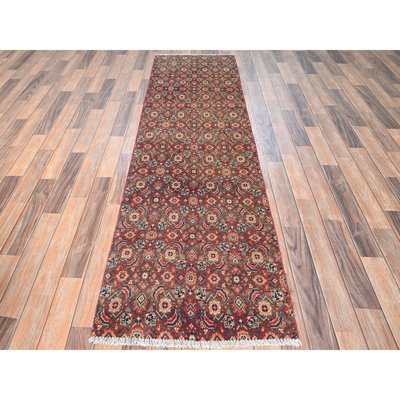 Tapis turc rétro de style castor brun 2 pi 4 po x 8 pi 1 po, 100% laine, noué à la main, cisaillé à plat, usure uniforme, côtés et extrémités sécurisés professionnellement, bon état, tapis étroit, tapis oriental
