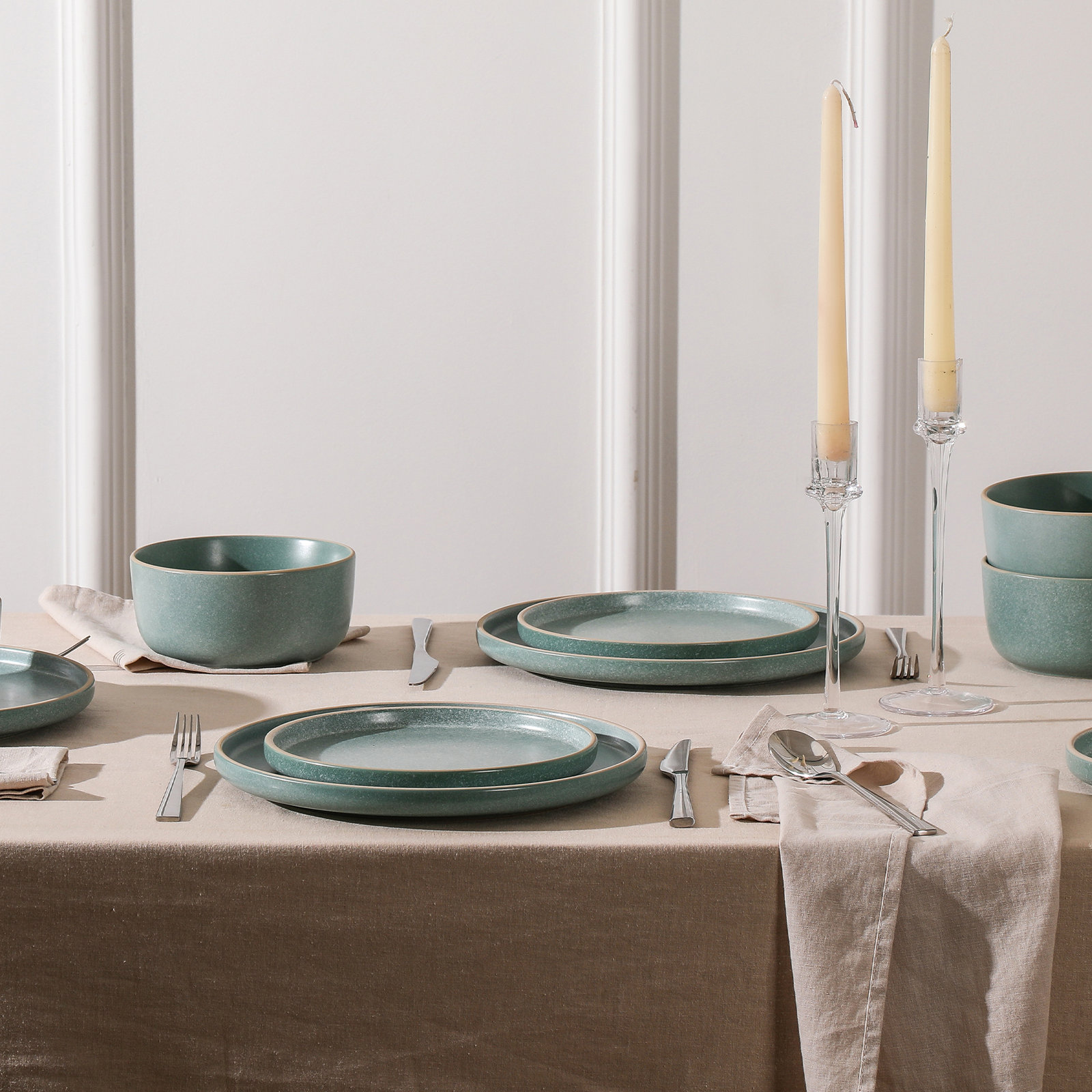Amber Stoneware Dinnerware Set, Green