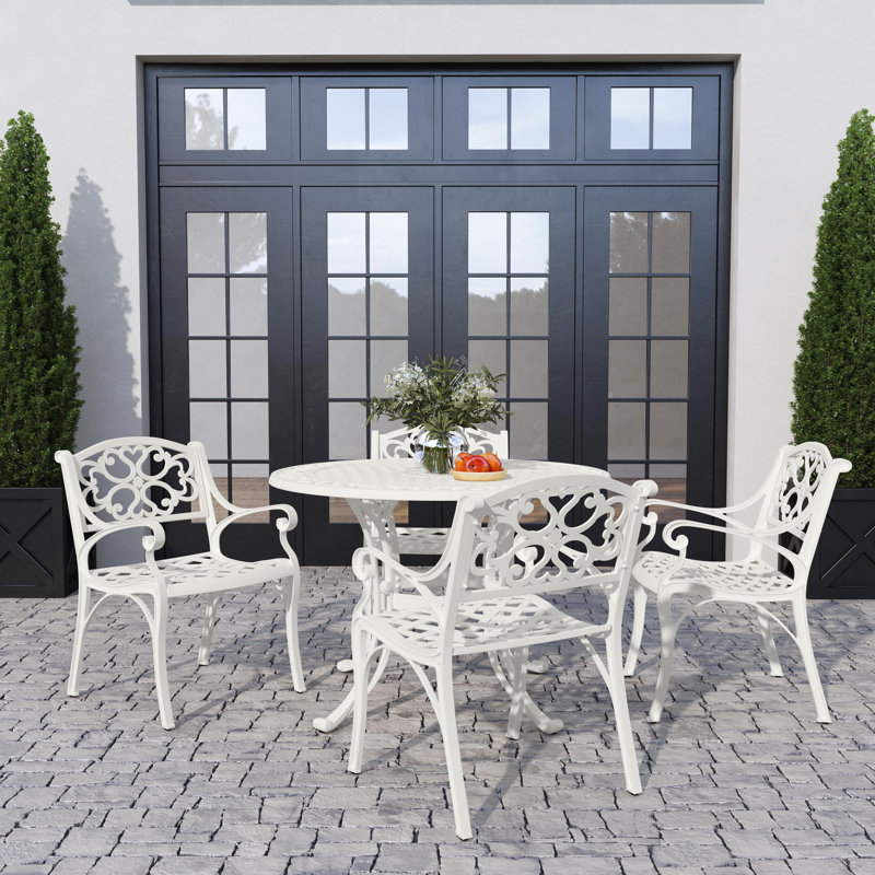 Saoirse 4 - Person Patio Dining Set with Round Table, White, 48" D x 48" W x 29" H