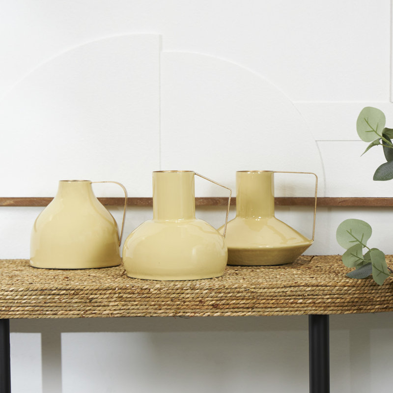 Vase de table , Jaune