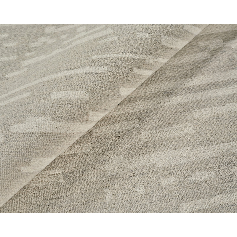 Carmel Hand Tufted Geometric Area Rug in Silver/Ivory, Rectangle 12' x 15'