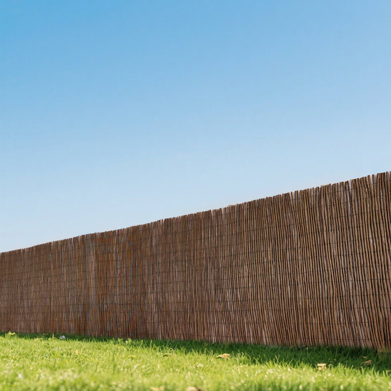 Clôture en bois roulé de 4 pi - Écran d'intimité pour les espaces extérieurs