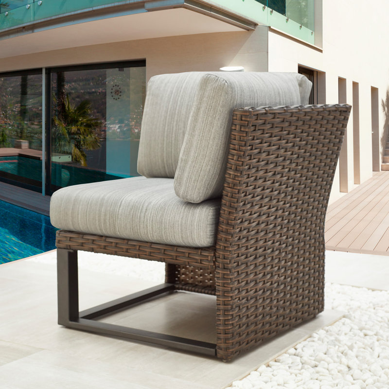 Outdoor Lounge Chair