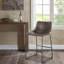 Tabouret de comptoir en similicuir 24 po Bela-1821919878