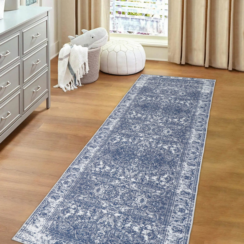 Hollee Rug, Runner 2'6" x 10'