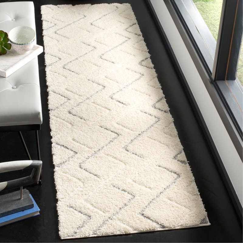 Tapis performance à poil long à motif géométrique Napfle Olympia, Tapis de couloir 2 pi 3 po x 8 pi