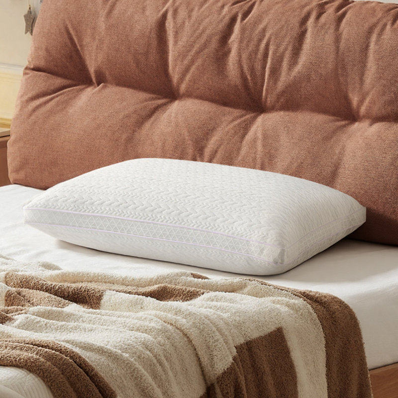 Comfortable Breathable Pillow for Bed