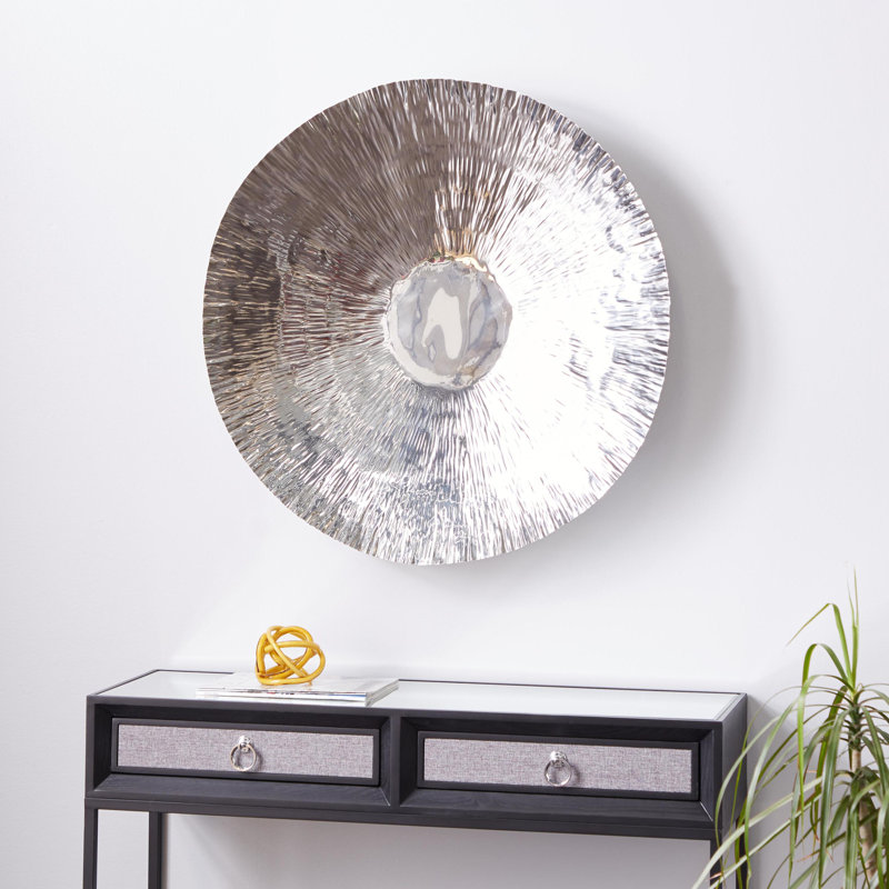 Décoration murale en acier inoxydable argenté à motif martelé 36 po x 36 po x 4 po