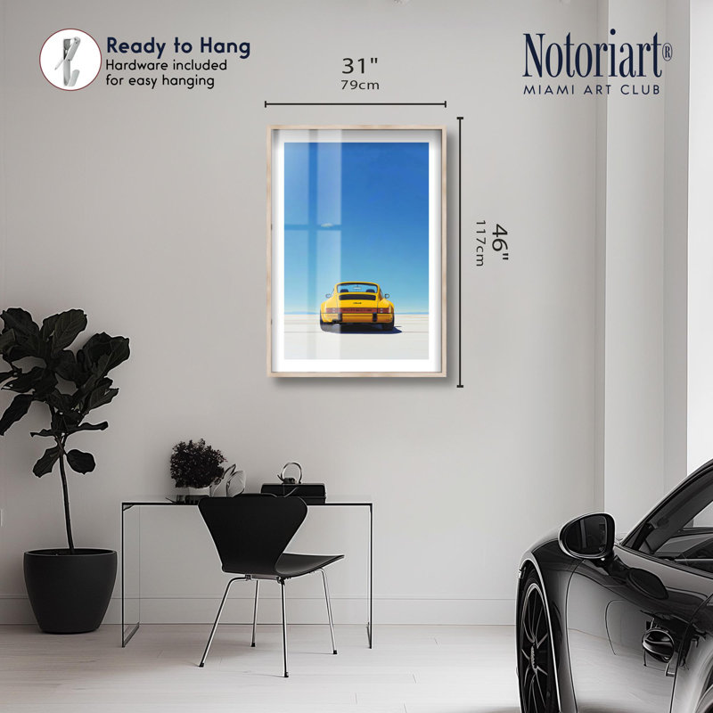 «Yellow Car Shadowbox Print», impressions encadrées par Notoriart, H 46 po x l 31 po, Crème, crème