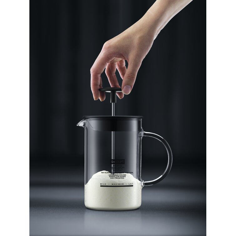 manual milk frother