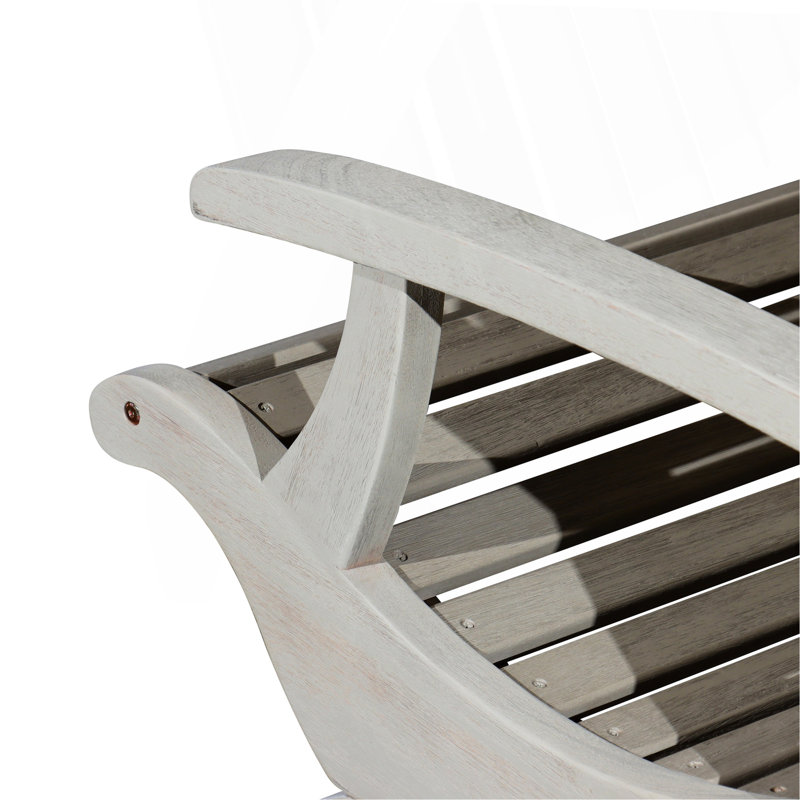 Chaise en bois d'eucalyptus