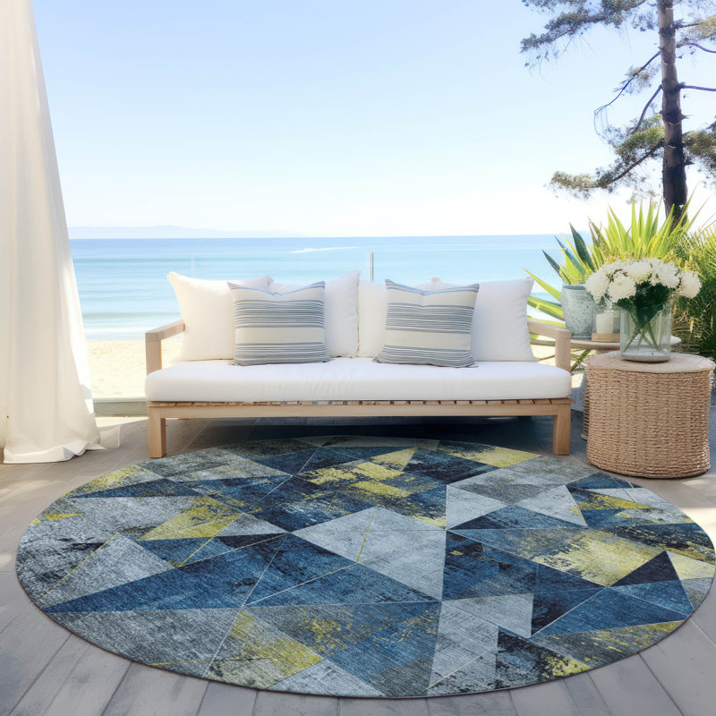 Machine Washable Indoor/Outdoor Xhevrie Navy Rug, Round 8'