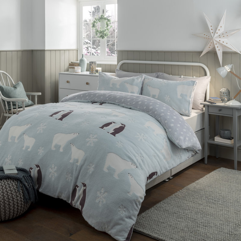 Clio Polyester No Pattern Duvet Cover Set with Pillowcases Included, Double - 2 Standard Pillowcases