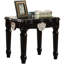 Élégante table de bout noire avec pieds rectangulaires en bois