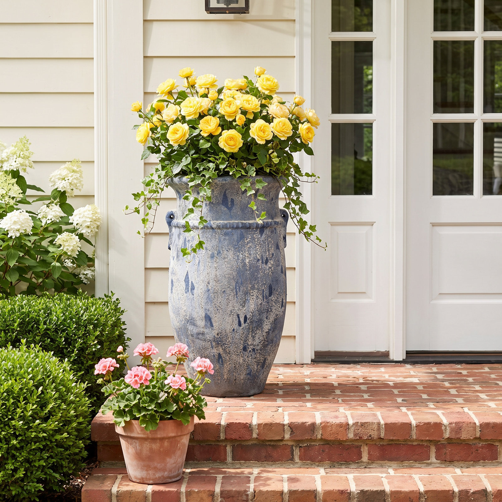19" Ceramic Pot Planter