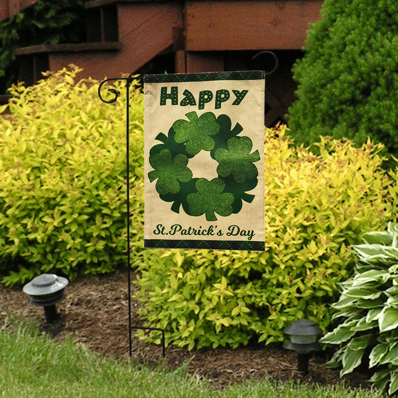 Drapeau de jardin Happy St. Patrick's Wreath, Vert foncé/brun clair Jour de la Saint-Patrick