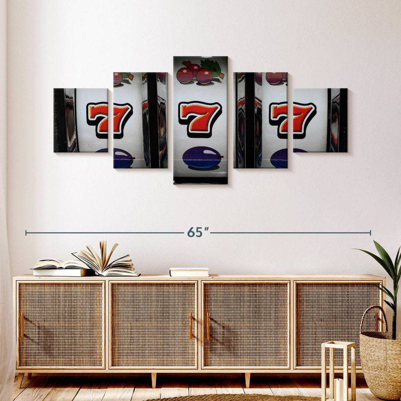 'Winning Slot Machine Display, 24" H x 55" W
