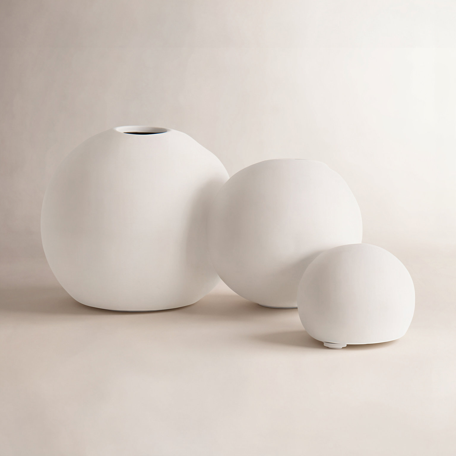 Siobhan Handmade Ceramic Table Vase