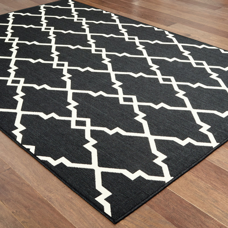 Anastasaos Geometric Power Loomed Indoor / Outdoor Area Rug, Rectangle 1'9" x 3'9"