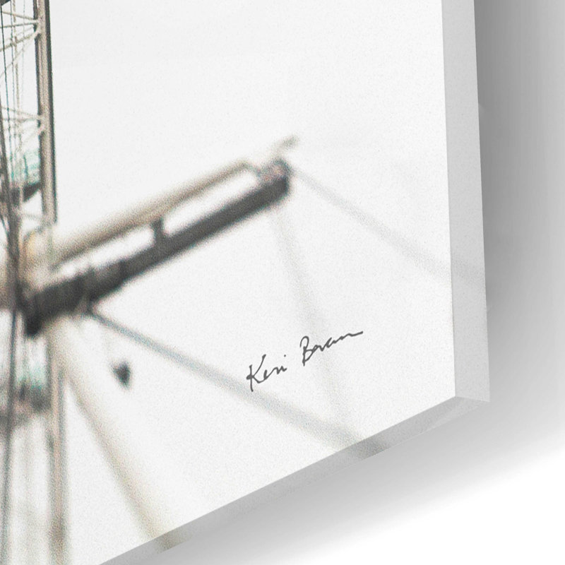 «London Eye III» par Keri Bevan, H 12 po x l 16 po x P 0,13 po