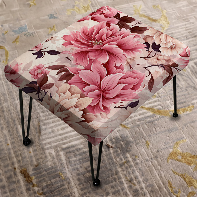 Doux doux pivoine rose avec jardin et repose-pieds rectangulaire floral